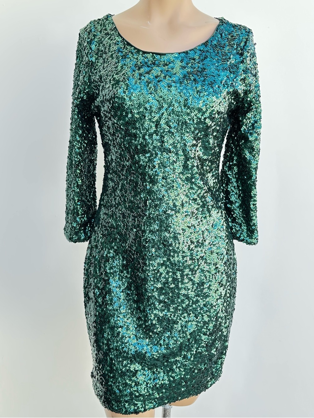 Express Emerald Green Sequin Long-Sleeve Sheath Dress